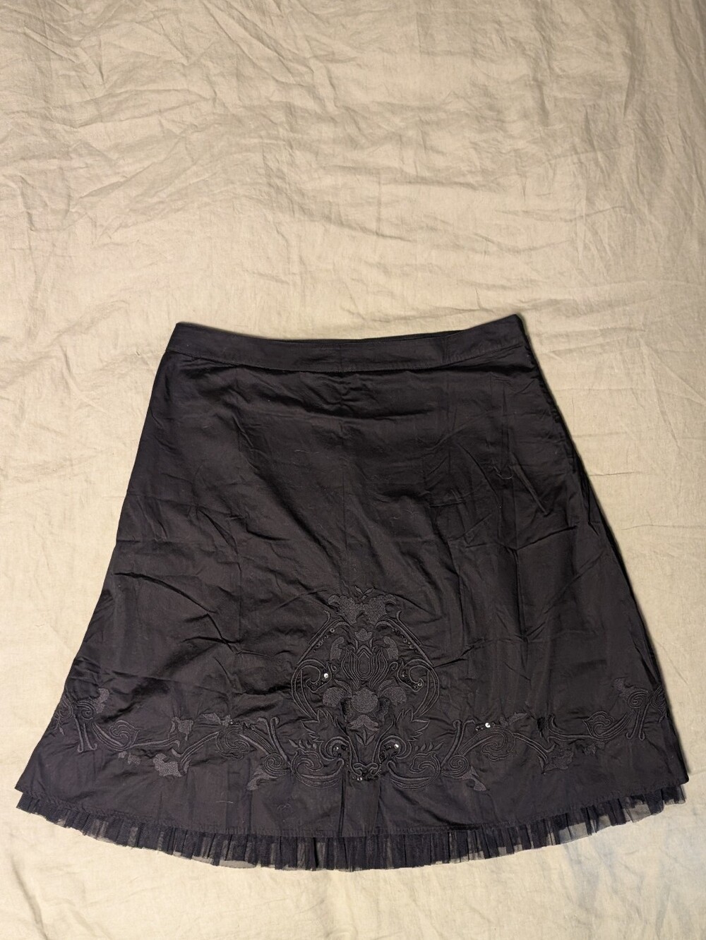 Vintage Old Navy Black A-line midi length (below knee) skirt, cotton, size 12